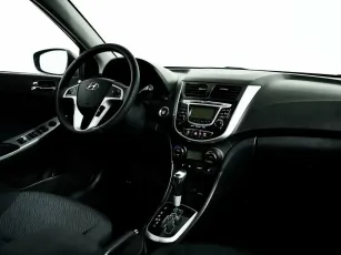 Hyundai  7