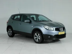 Nissan  3