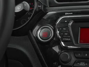 Kia  13