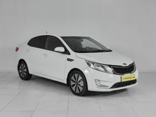 Kia  3