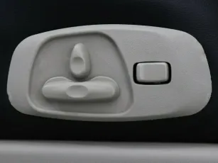 Mitsubishi  13