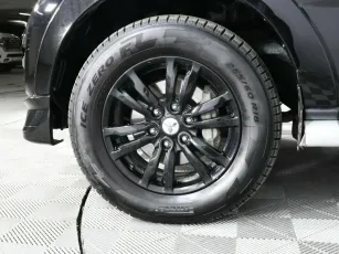 Mitsubishi  7