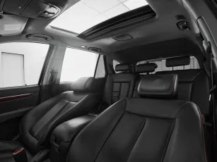 Hyundai  7