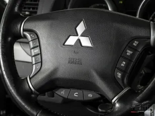 Mitsubishi  12