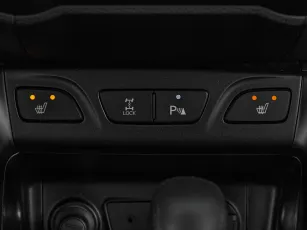 Hyundai  18
