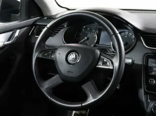 Skoda  10
