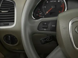 Audi  12