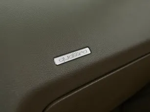 Audi  19