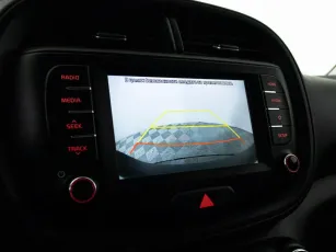 Kia  15