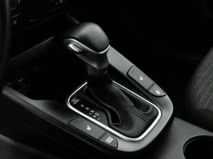 Kia  17