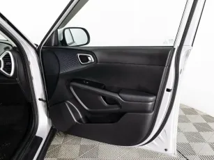 Kia  21