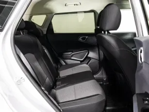 Kia  25