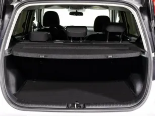 Kia  27