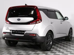 Kia  3