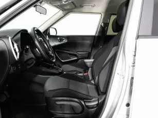 Kia  7