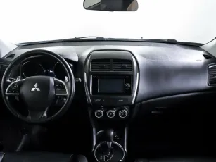 Mitsubishi  11