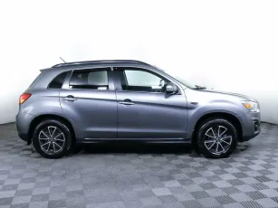 Mitsubishi  4