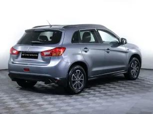 Mitsubishi  5