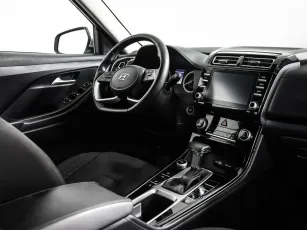 Hyundai  11
