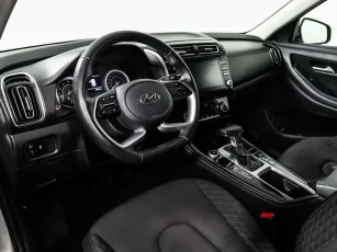 Hyundai  12