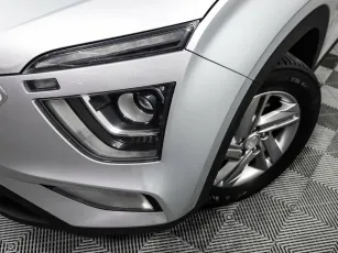 Hyundai  7