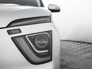 Hyundai  8