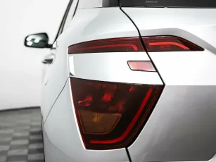 Hyundai  9