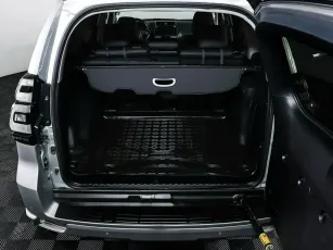 Toyota  22