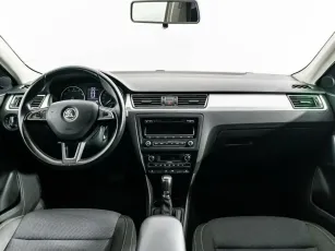 Skoda  6