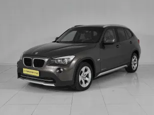 BMW  1