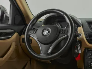 BMW  10
