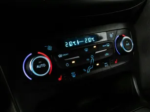Ford  10