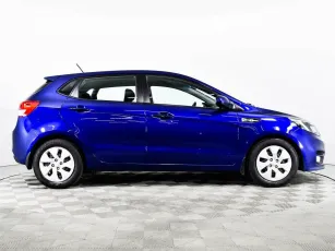 Kia  4