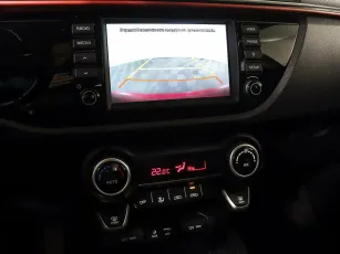 Kia  15