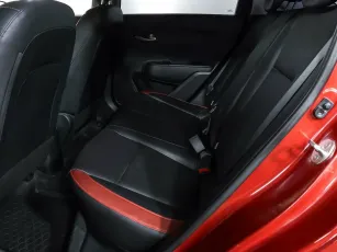 Kia  16