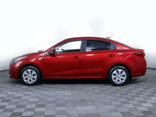 Kia  3