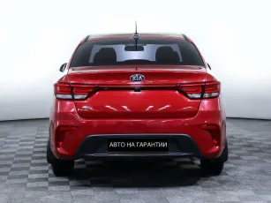 Kia  6