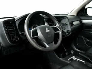 Mitsubishi  10