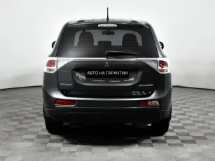 Mitsubishi  6