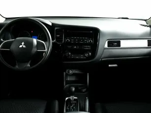 Mitsubishi  9