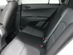 Hyundai  11