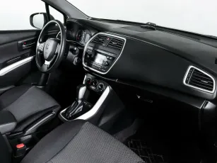 Suzuki  10