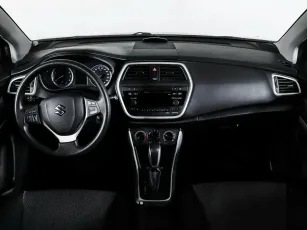 Suzuki  11