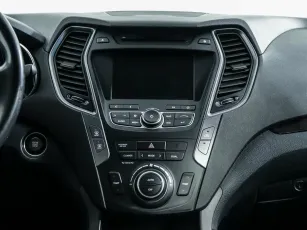Hyundai  11