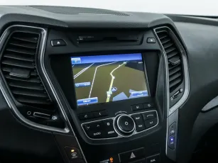 Hyundai  12