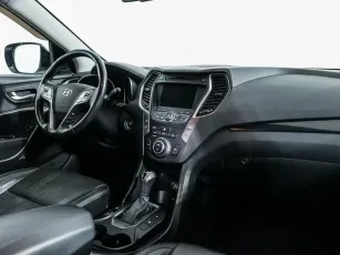 Hyundai  7