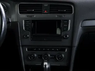 Volkswagen  13