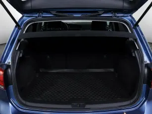 Volkswagen  16