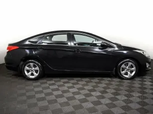 Hyundai  4
