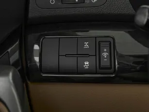 Kia  18